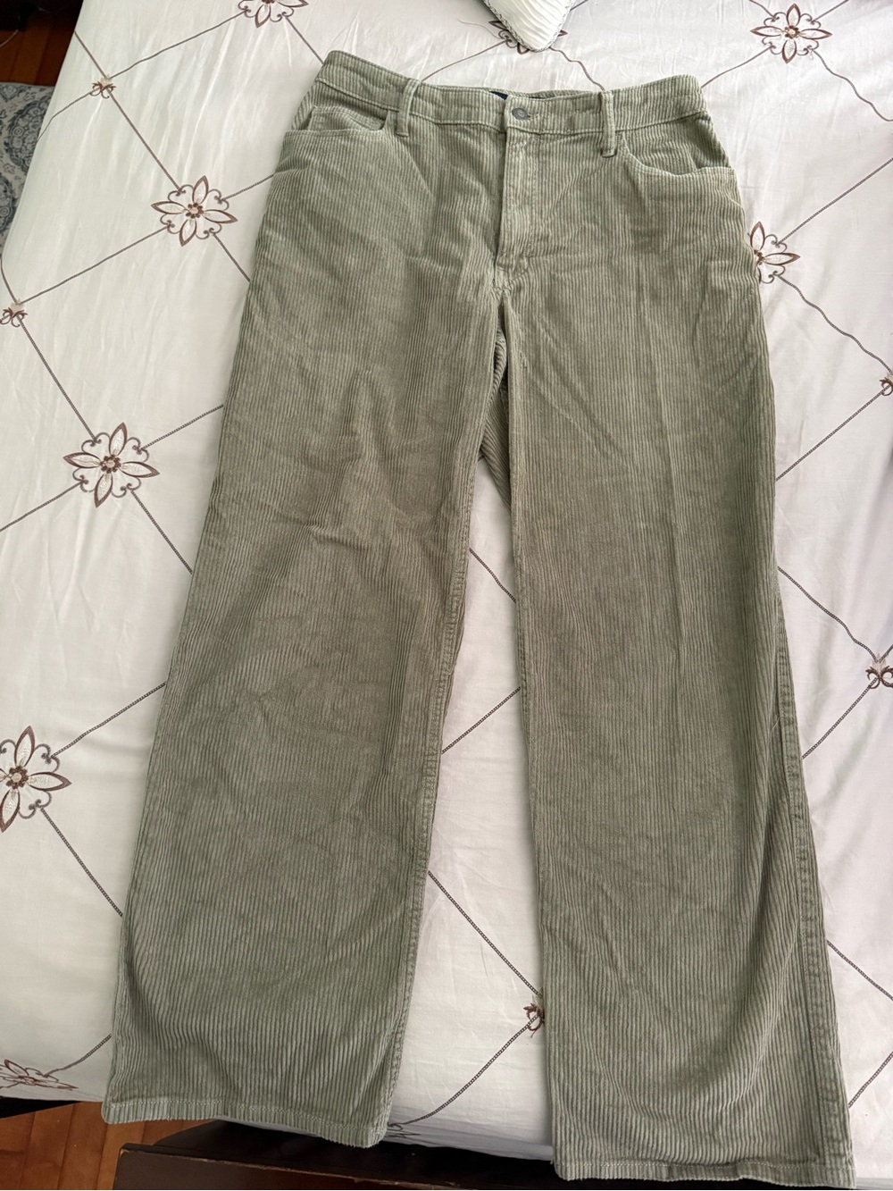 Women's Corduroy Pants in Sage Green